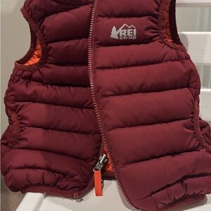 REI Kids Puffer Vest - Burgundy and Orange